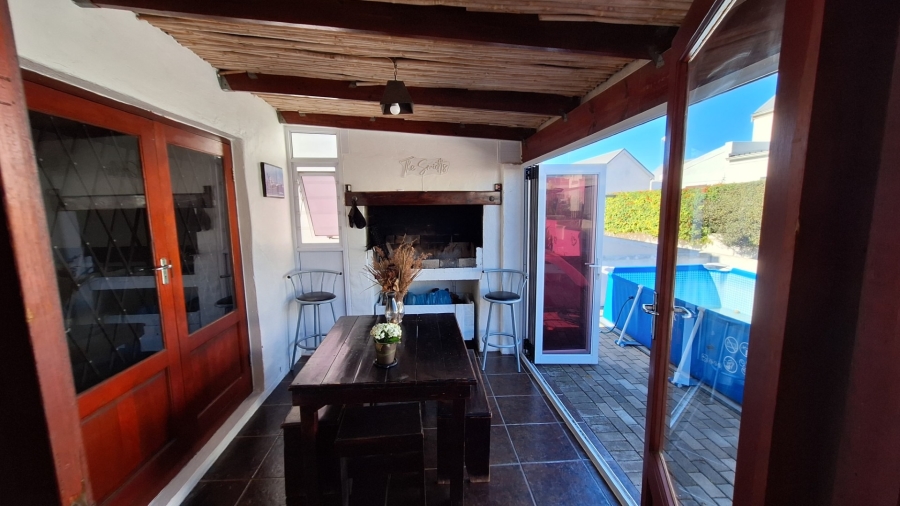 3 Bedroom Property for Sale in Velddrif Western Cape